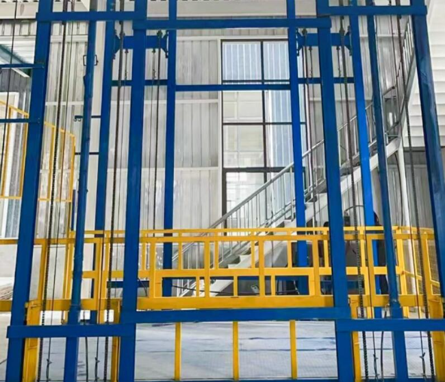 金湖升降货梯载重范围在多少