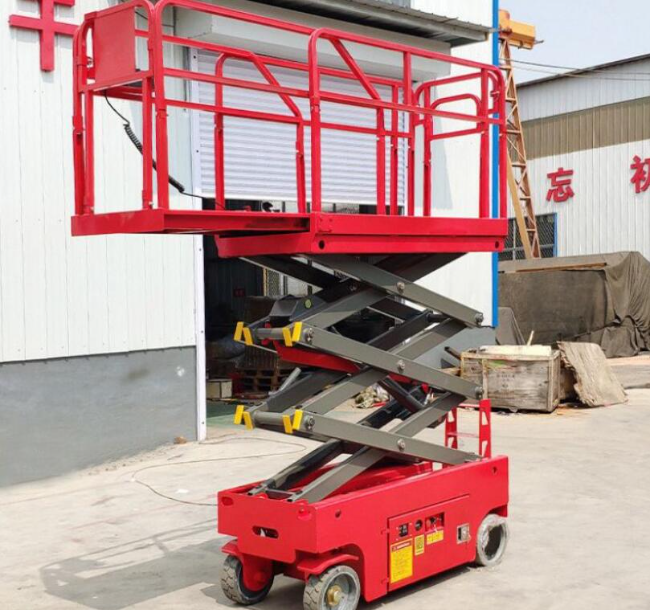 金湖移动剪叉式升降机
