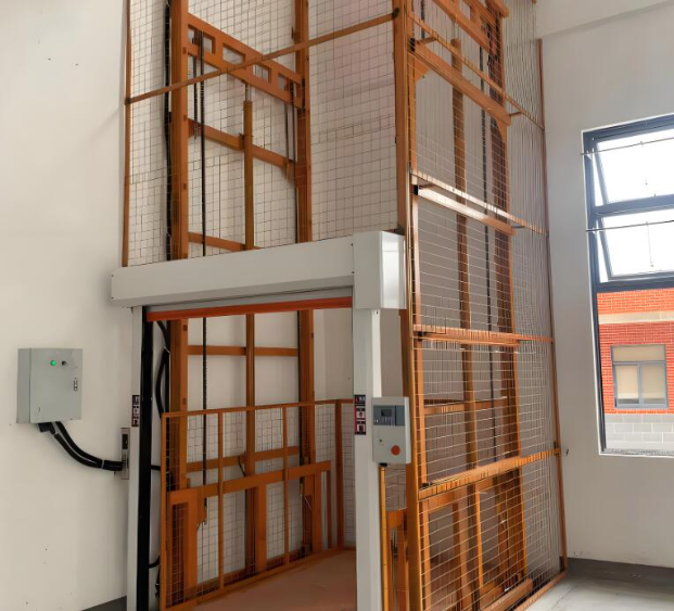 金湖升降货梯是特种设备码